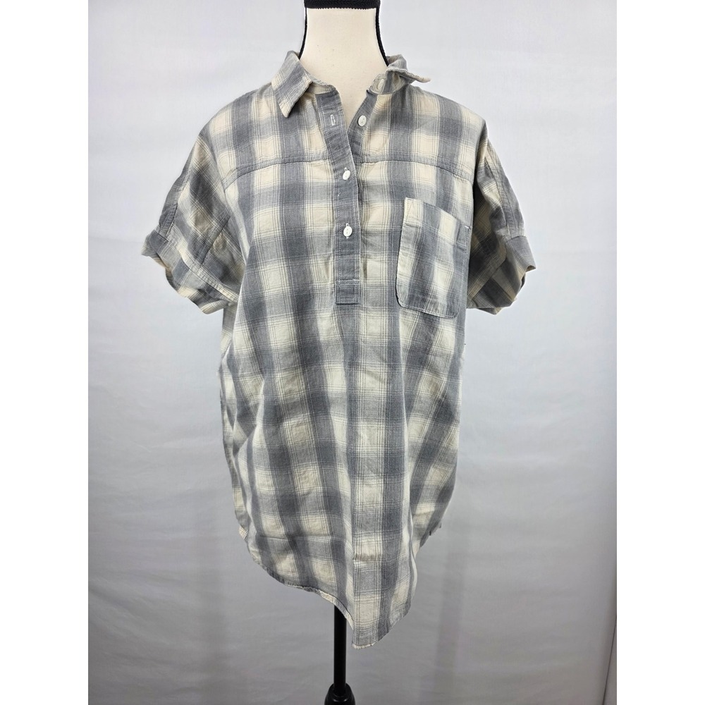The North Face Womens Grey Cream Plaid Short Sleeve Henley Shirt Large